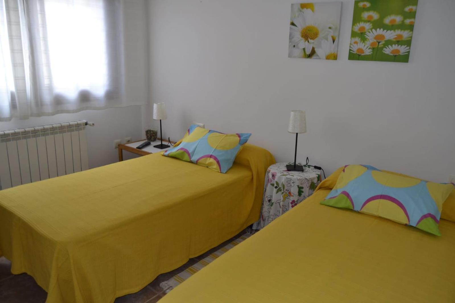 Rooms Peregrinos B Casa Alicia Rosal Екстер'єр фото