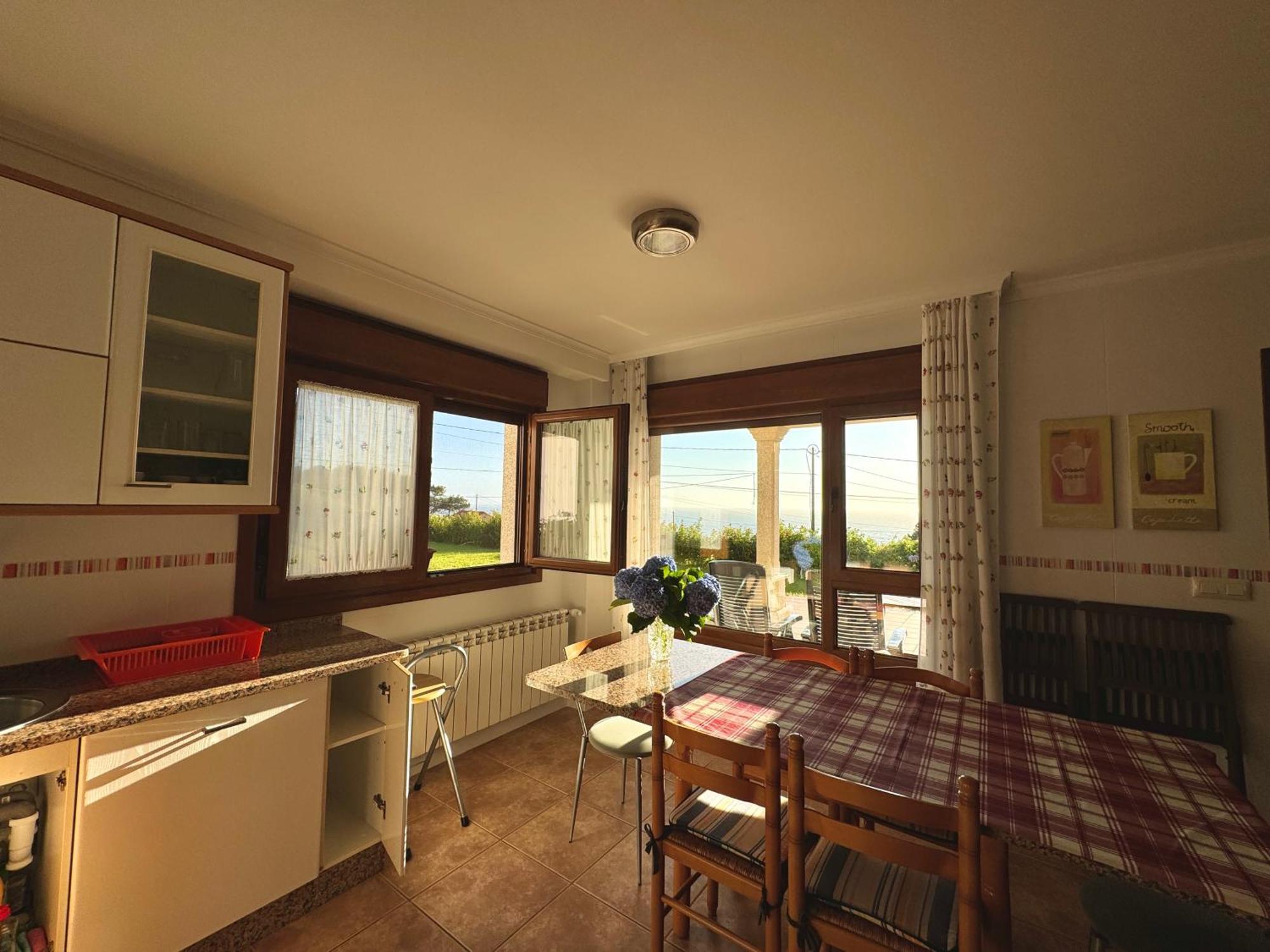 Rooms Peregrinos B Casa Alicia Rosal Екстер'єр фото